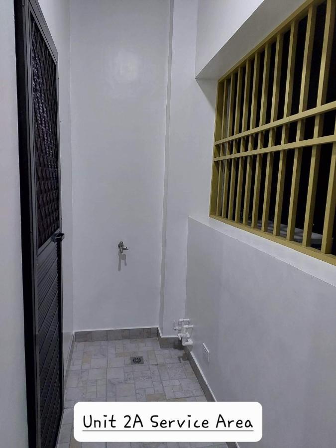 Flb Apartelle Los Banos Los Banos  Eksteriør bilde